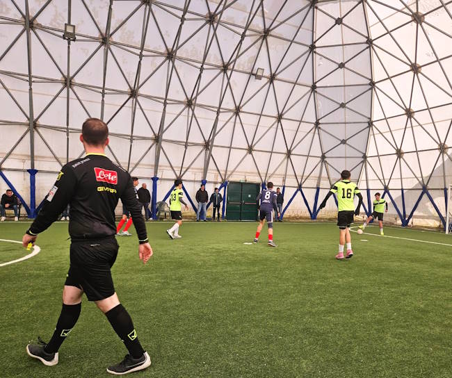 Danneggiamento strutture sportive comunali a Pescasseroli, sindaco Sipari: "Prendiamoci cura di ciò che è di tutti"