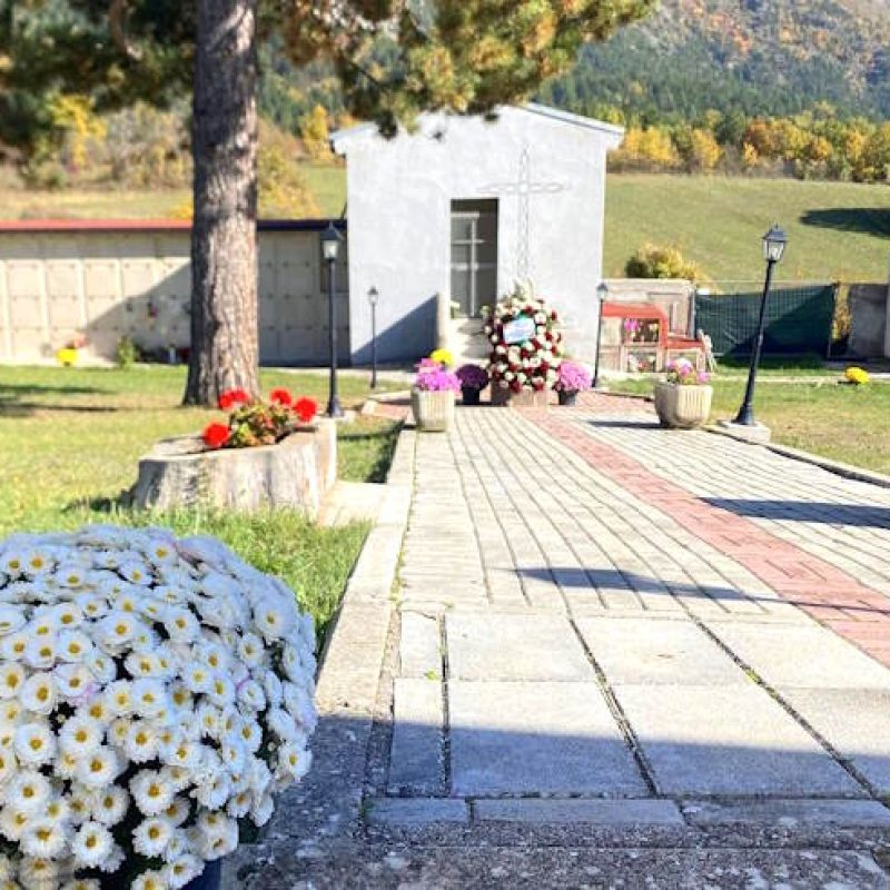 Abbellito e sistemato il cimitero di Santa Jona, Tatarelli: "Sempre con amore per il territorio"