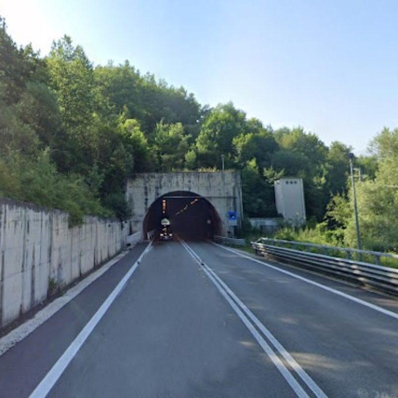Lavori notturni sulla SS 690 Avezzano-Sora: senso unico alternato in quattro gallerie